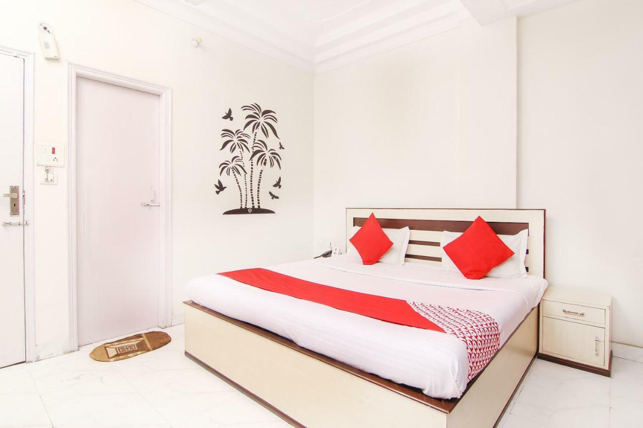 Oyo 14345 Hotel Panchsheel Varanasi Exterior photo