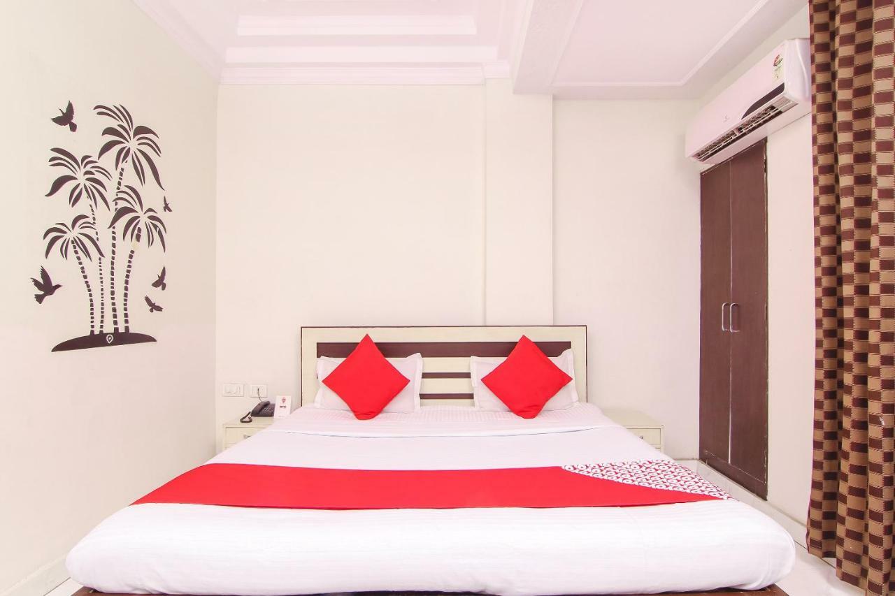 Oyo 14345 Hotel Panchsheel Varanasi Exterior photo